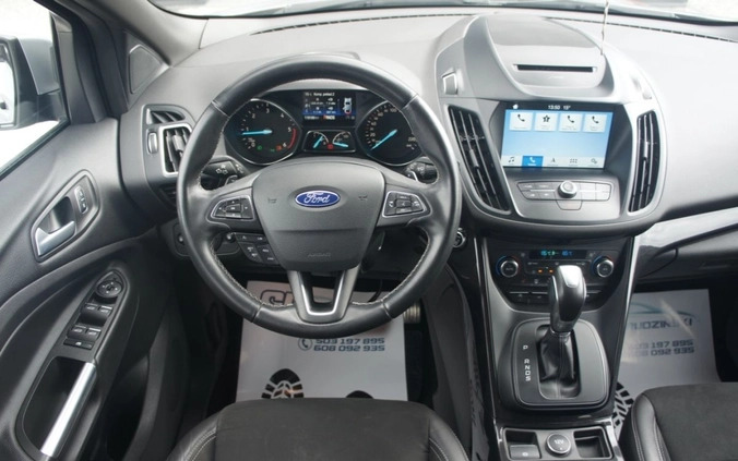 Ford Kuga cena 79900 przebieg: 119000, rok produkcji 2017 z Dynów małe 191